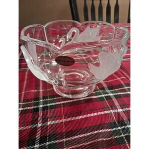 Teleflora Lead Crystal Swan Bowl